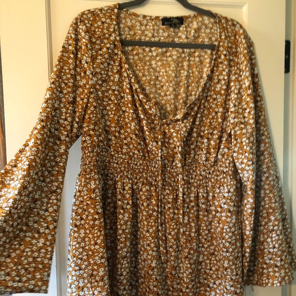 Suzanne Betro Yellow Floral Blouse